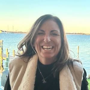 Meet your Posher, Christine